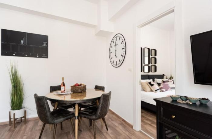 ירושלים Ben Yehuda, 3 Lovely Flats In The Same Building מראה חיצוני תמונה